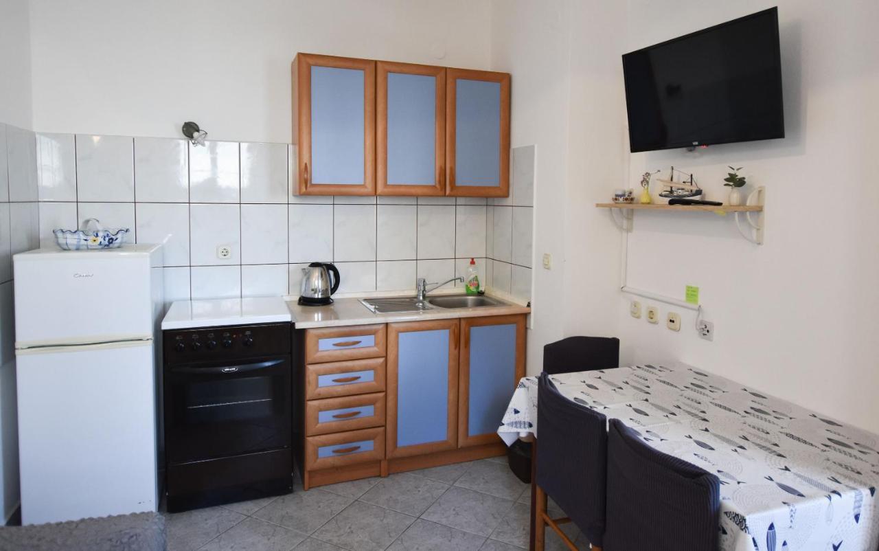 Apartment Murva Примоштен Екстер'єр фото
