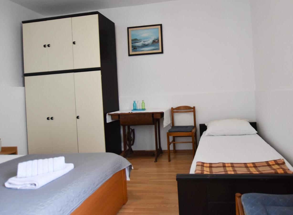 Apartment Murva Примоштен Екстер'єр фото