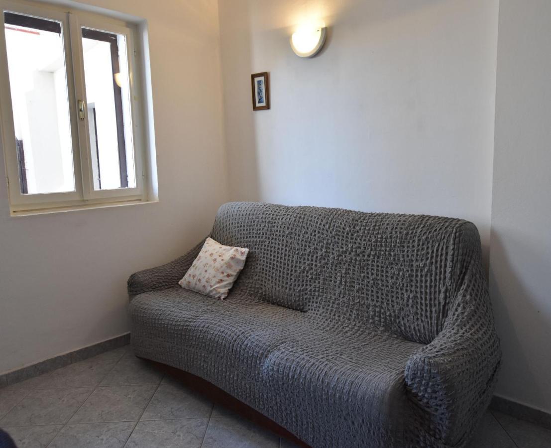 Apartment Murva Примоштен Екстер'єр фото